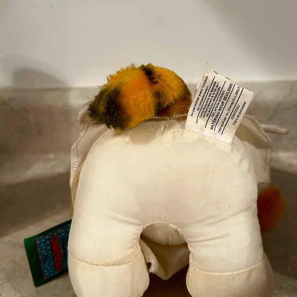 Vintage Garfield 1990s McDonald’s stuffie - Picture 5 of 7